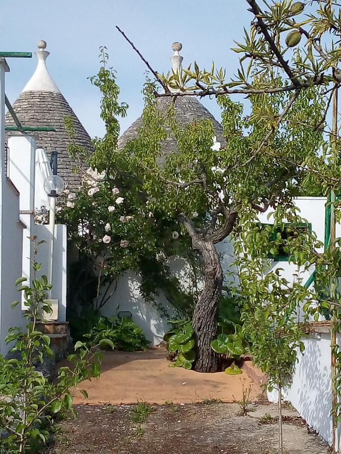 Trulli Di Ivana Ostuni Exterior foto